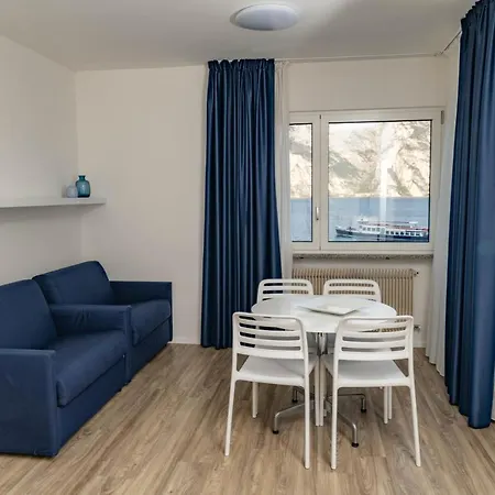 Hotel apartamentowy Torbole Torbole Sul Garda